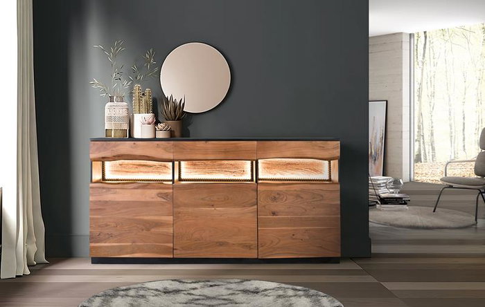 GINER Y COLOMER Aparador de madera de acacia natural y negra con iluminación